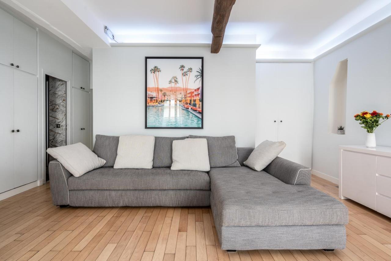 Room In Apartment - Cosy Place In The Hear Of Παρίσι Εξωτερικό φωτογραφία