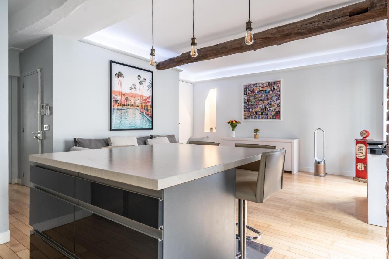Room In Apartment - Cosy Place In The Hear Of Παρίσι Εξωτερικό φωτογραφία