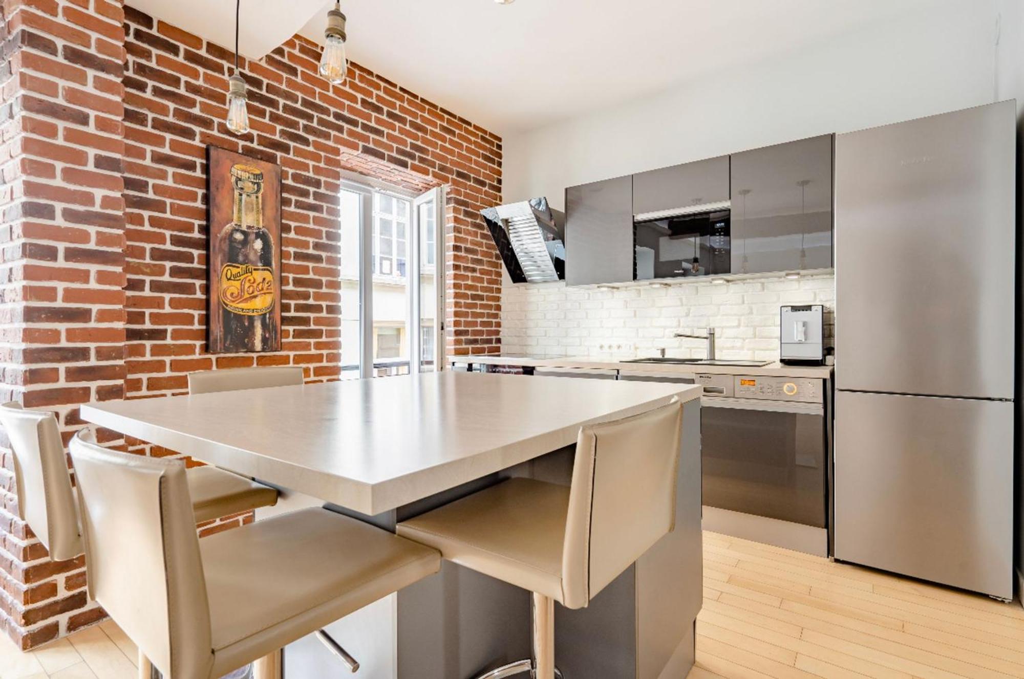 Room In Apartment - Cosy Place In The Hear Of Παρίσι Εξωτερικό φωτογραφία